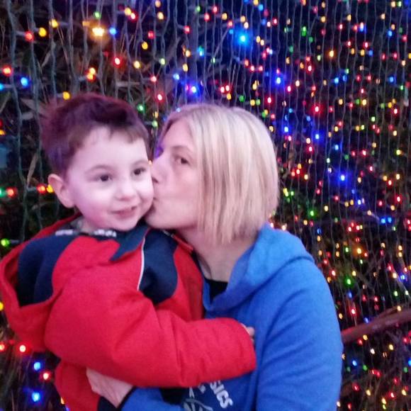 Meet your Posher, Shannon - Picture 1 of 1